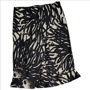 The Limited 100% Silk Black and Cream Skirt With Flaired Ruffle Hem Size 6 EUC